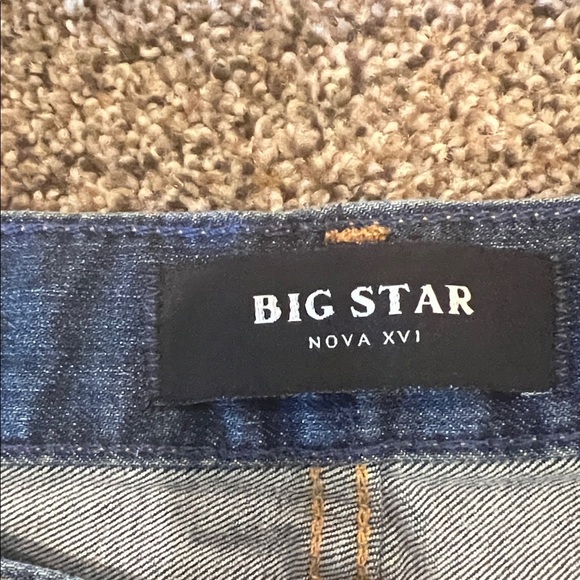 Big Star Dark Blue Straight Jeans like new without tags - Picture 2 of 6